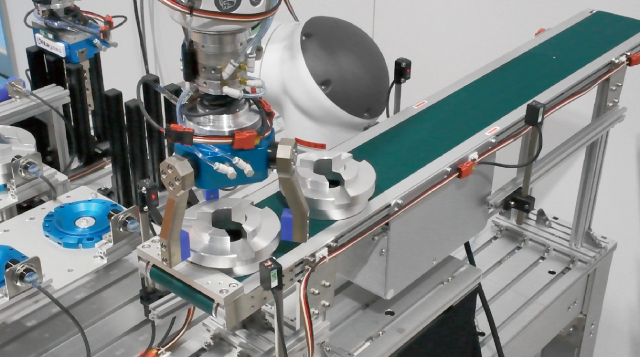 搬送コンベア 周辺